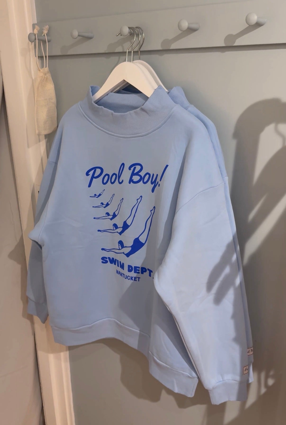 Pool Boy Diver Mockneck